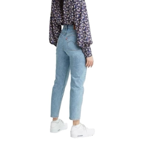 Levi's® Premium Wedgie Icon Fit Painted Jeans - Medium Wash - Picture 3 of 10